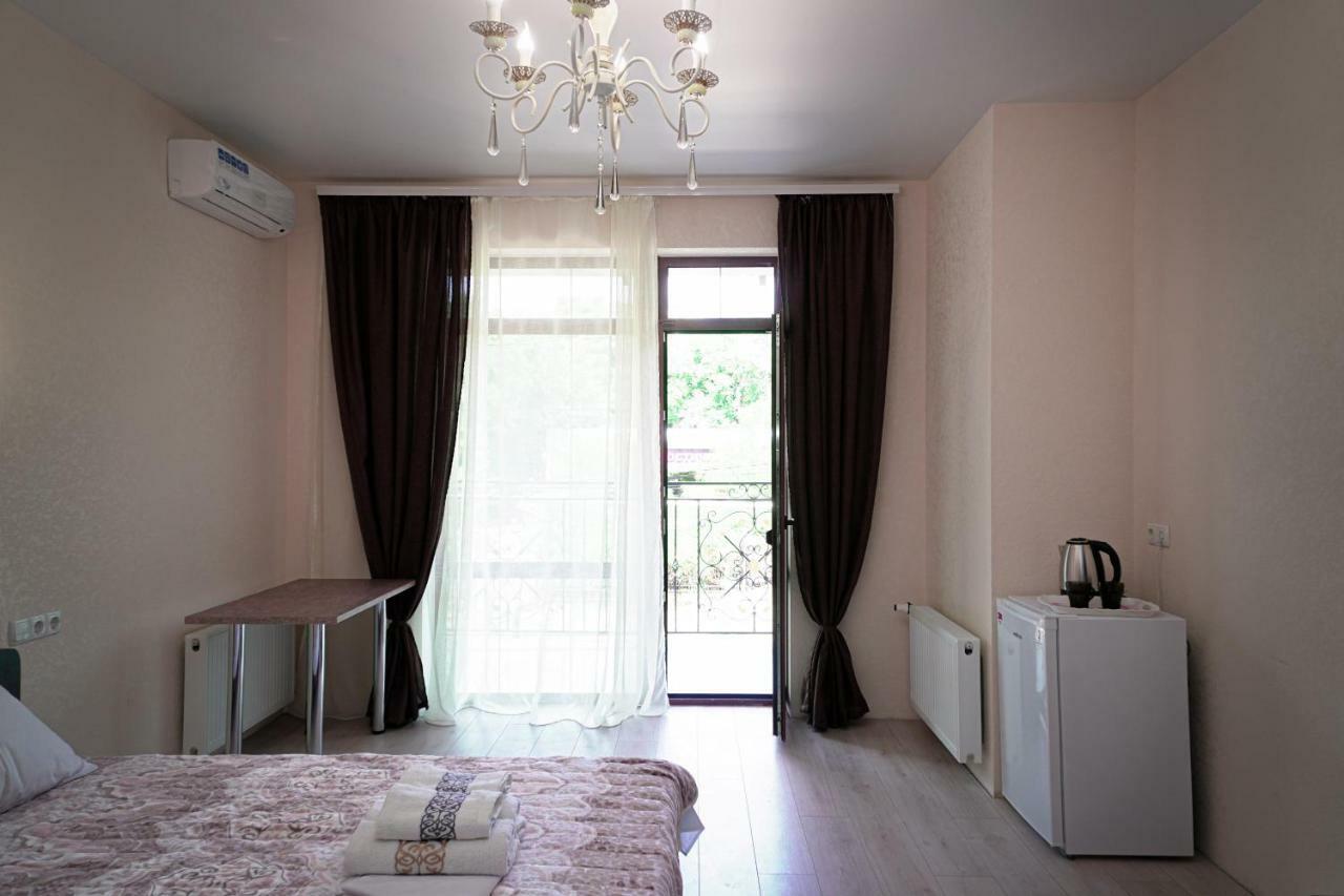 Arkadiya House Hotell Odessa Exteriör bild